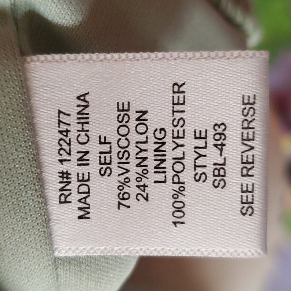 Nordstrom Cold Shoulder blouse - Picture 10 of 12